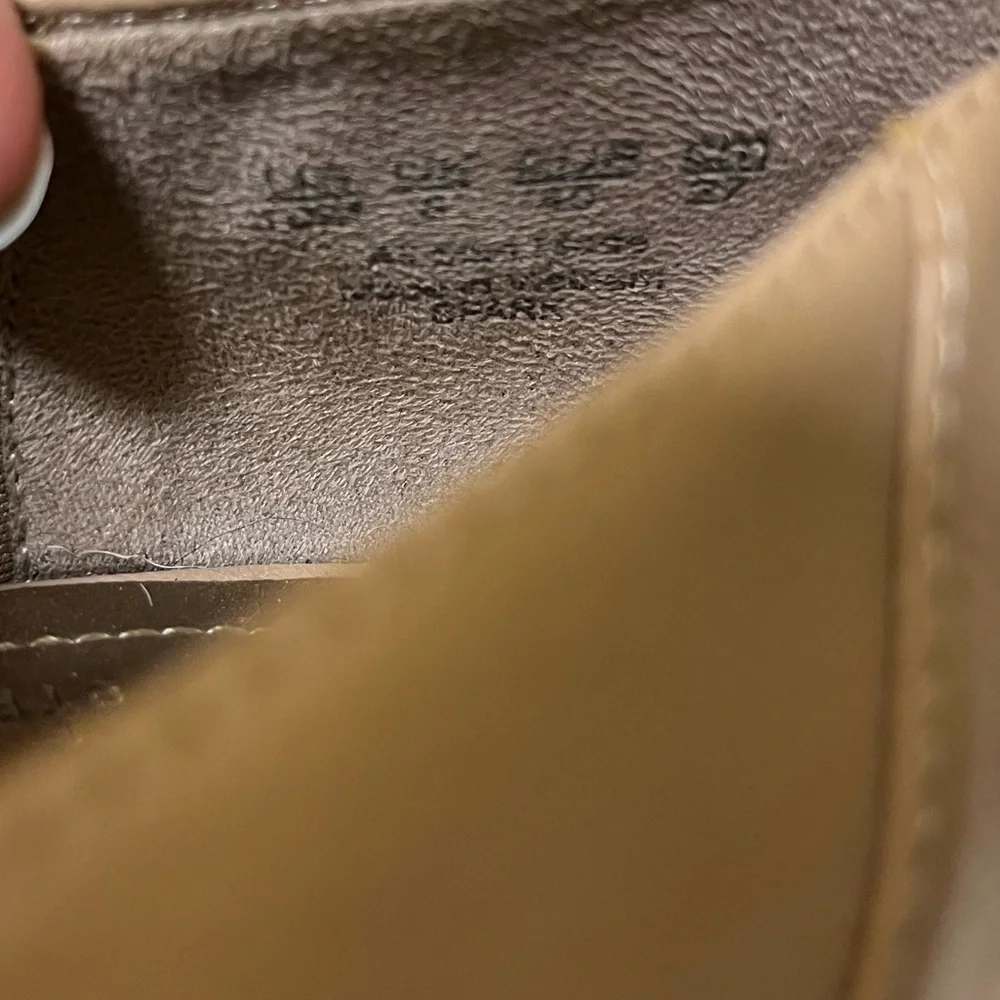 Lifestride Flex Spark 10M Nude Leather Kitten Wedge Workwear Office Summer Work